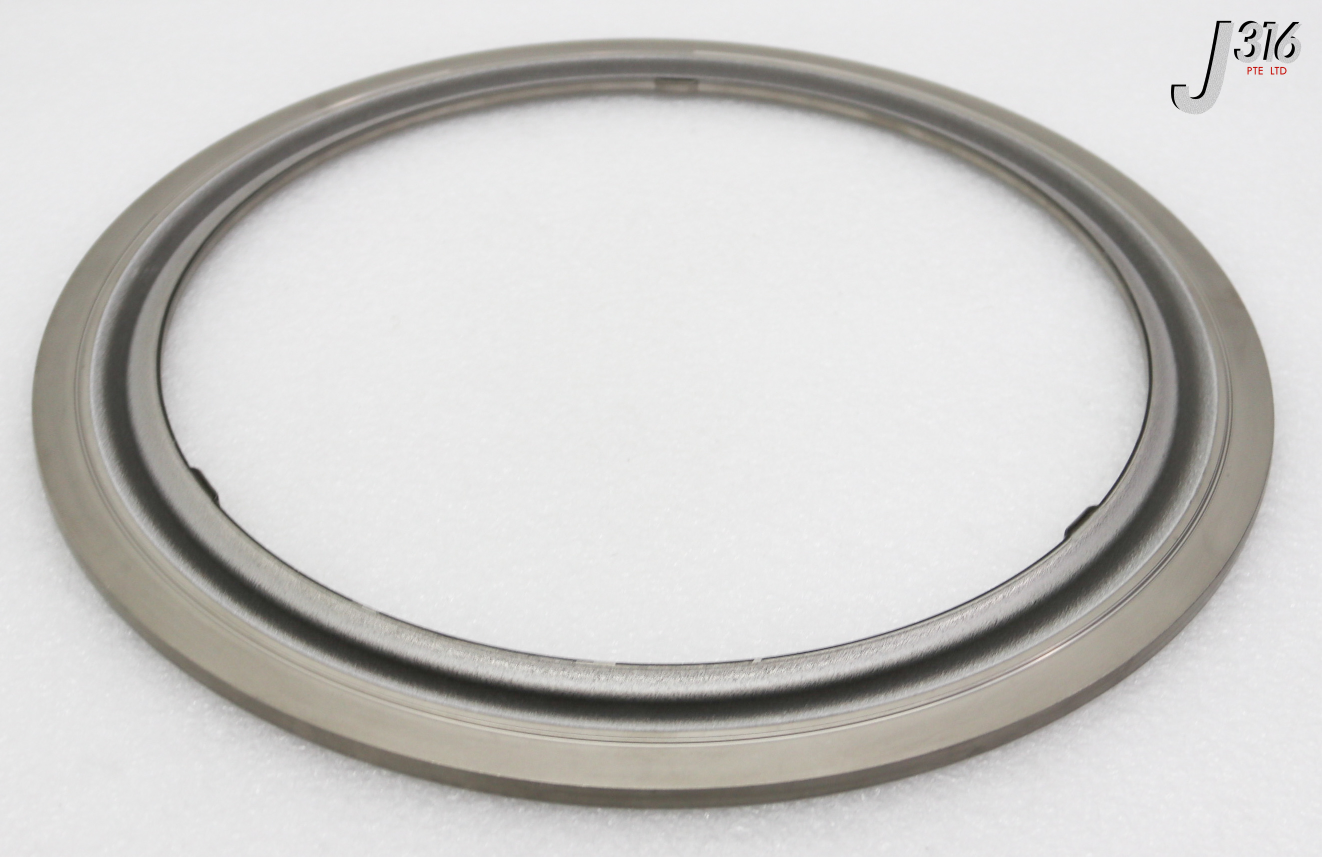 ［＿］ 38807 APPLIED MATERIALS RING ASSY, ID: 29.3M, OD: 36.8M 0022-01978